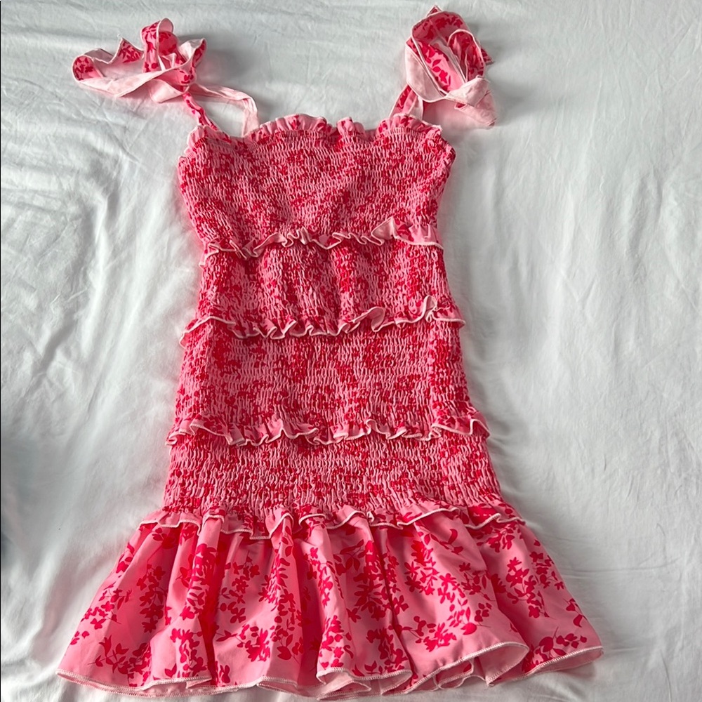 Girls scrunch pink floral dress 🌺🦩